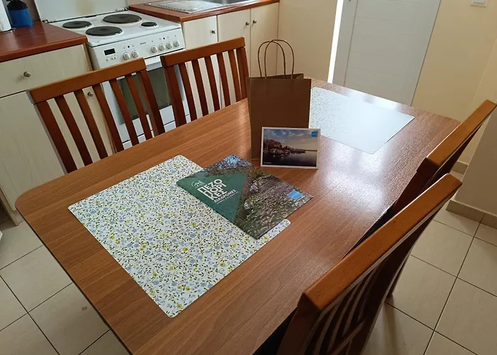 Apartment διατιθεται γκαρσονιέρα