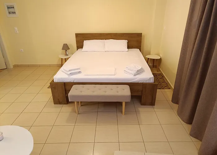 διατιθεται γκαρσονιέρα Apartment *