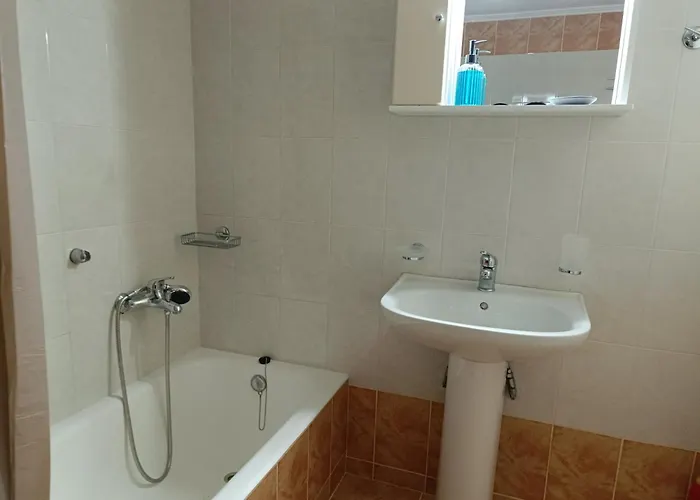 διατιθεται γκαρσονιέρα Διαμέρισμα